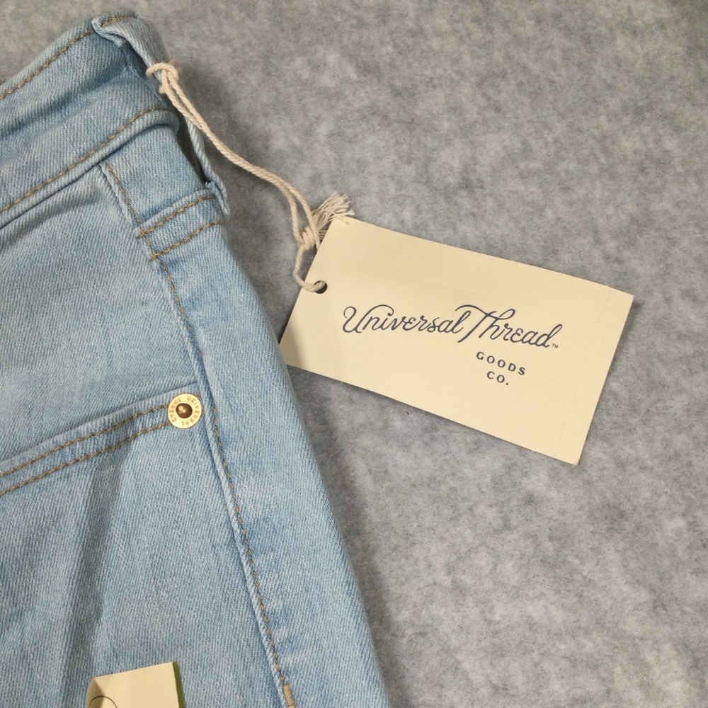 Universal Thread Mid Rise Light Blue Skinny Jeans - Picture 6 of 10